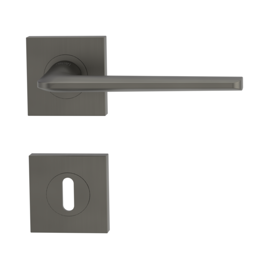 Maner usa REMOTE